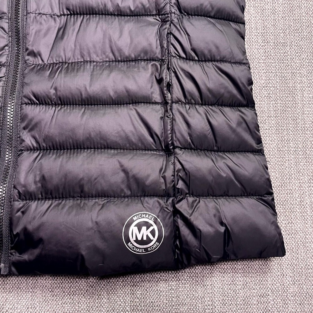 Michael Kors Puffer Vest Womens Small Black Quilted Full Zip Outdoor Streetwear - Picture 2 of 8